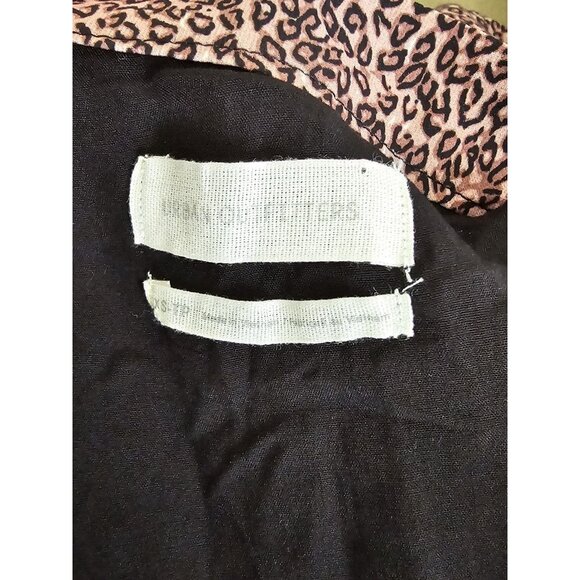 Urban Outfitters Women's Mini Skirt Size XS Pink Animal Print A-Line Mini Skirt - Picture 7 of 10